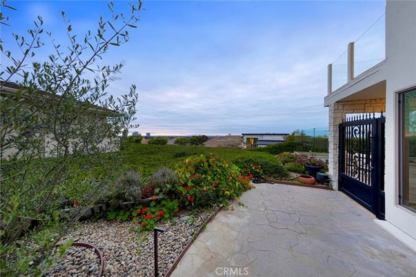 Backyard, Exterior, Water