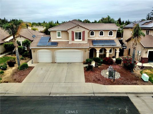 Attached, Exterior, Facade, Solar Panels, Mediterranean