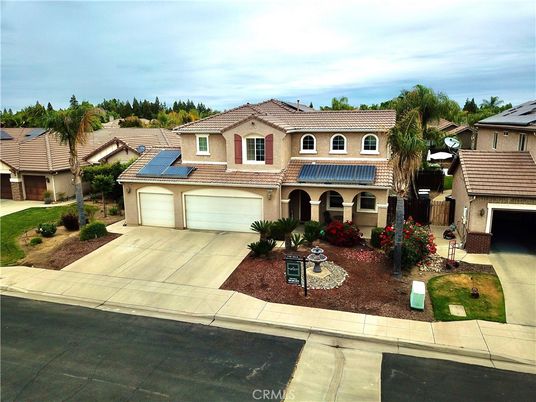 Attached, Exterior, Facade, Solar Panels, Mediterranean