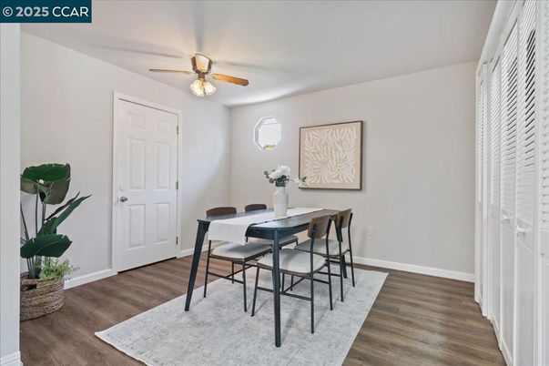 Dining room, Interior, Wood Texture Flooring