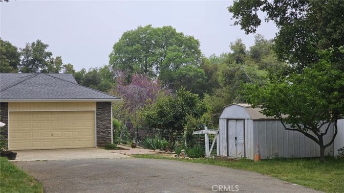 Backyard, Detached Garage, Exterior