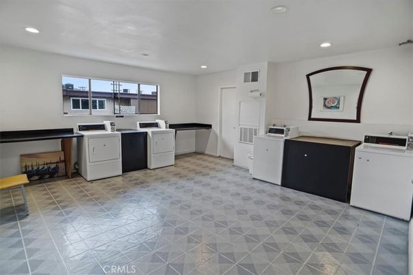 Interior, Recessed Lighting, Washer