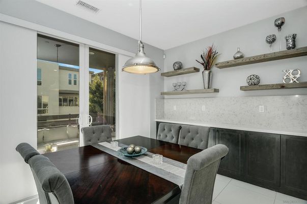 Dining room, Interior, Pendant Lights