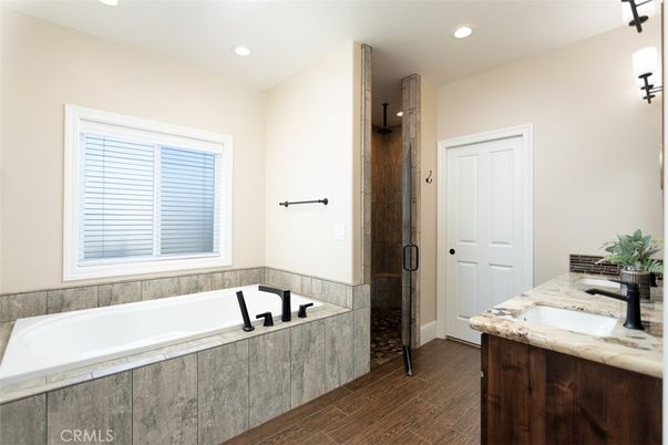 Bathroom, Interior, Recessed Lighting, Wood Texture Flooring