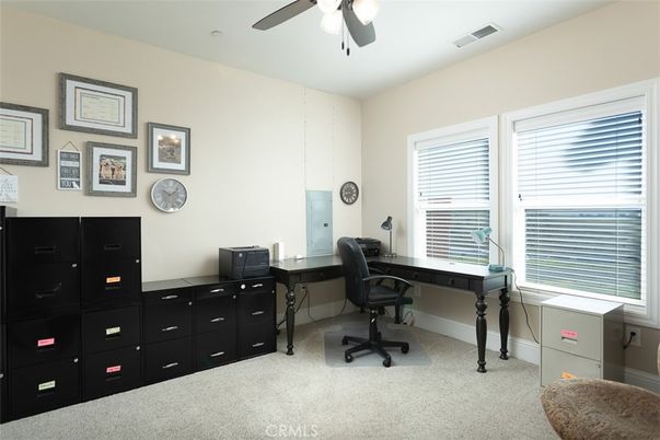 Home Office, Interior