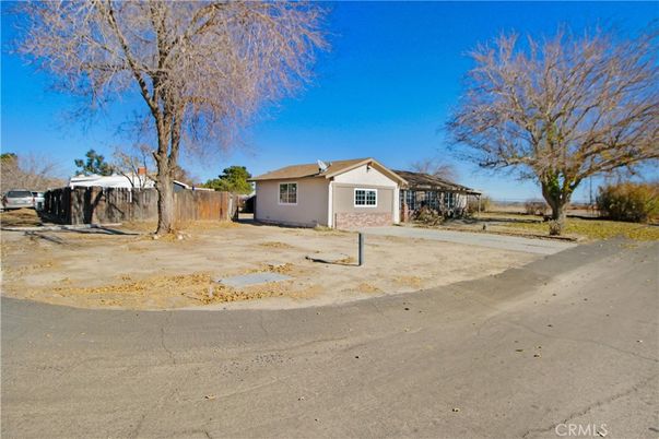 Backyard, Detached Garage, Exterior