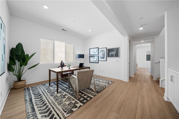 Home Office, Interior, Recessed Lighting, Wood Texture Flooring