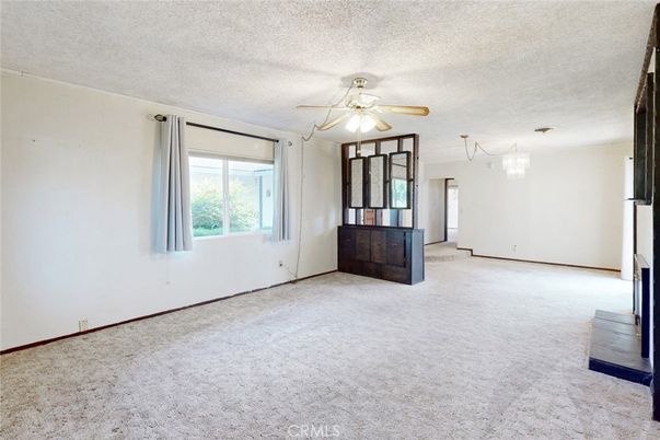 Chandelier, Empty room, Interior