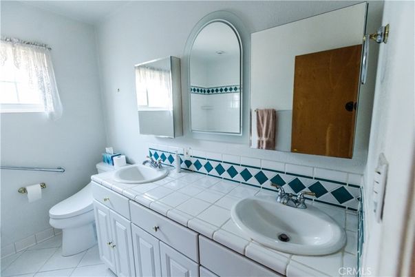 Bathroom, Dual Sink Vanities, Interior, Tile Countertops