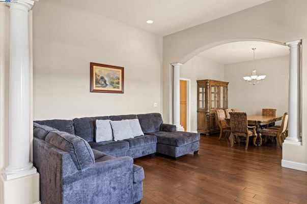 Chandelier, Dining room, Interior, Living room, Recessed Lighting, Wood Texture Flooring