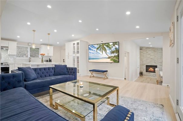 Fireplace, Interior, Kitchen, Living room, Pendant Lights, Recessed Lighting, Stone Walls, Wood Texture Flooring