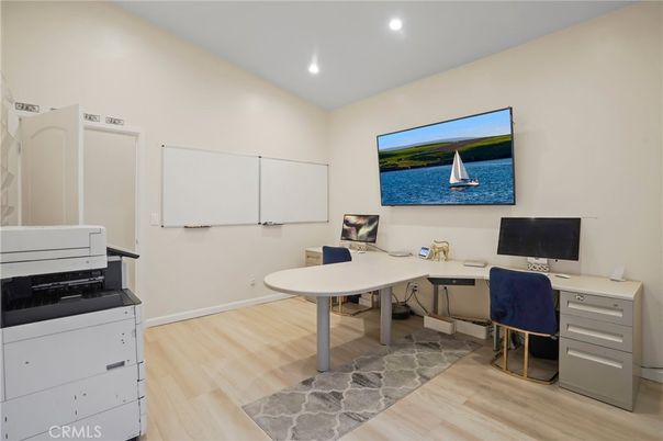 Home Office, Interior, Recessed Lighting, Wood Texture Flooring