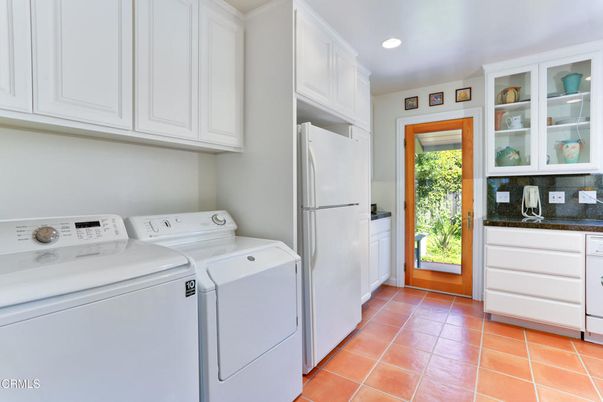 Interior, Recessed Lighting, Washer