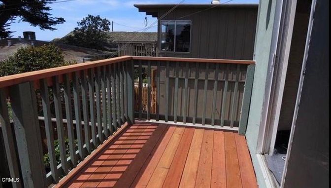 Exterior, Wood Texture Flooring