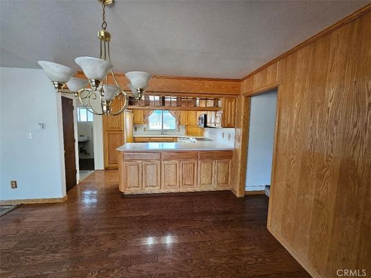 Chandelier, Interior, Kitchen, Wood Texture Flooring