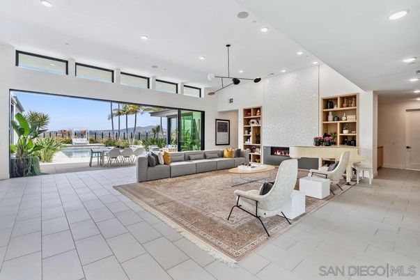 Fireplace, Interior, Living room, Pendant Lights, Recessed Lighting