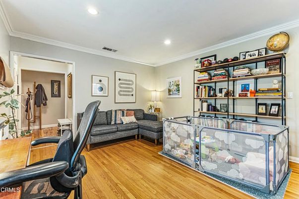 Home Office, Interior, Recessed Lighting, Wood Texture Flooring
