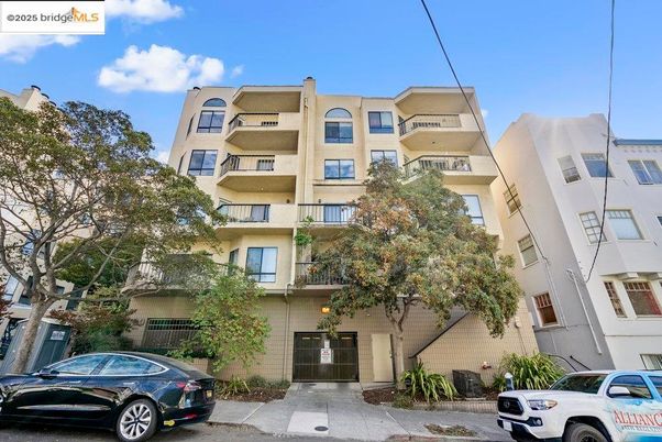 Exterior, Facade, Condo Building