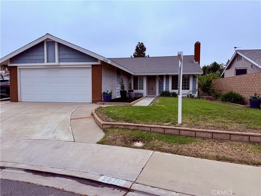 Attached, Exterior, Facade, Brick Facade, Ranch