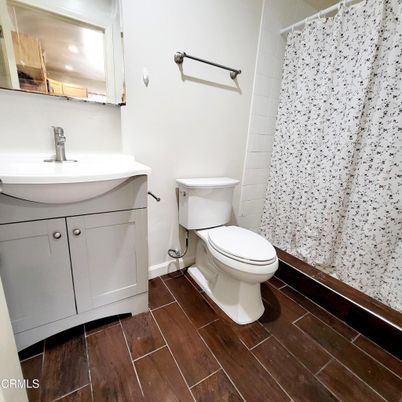 Bathroom, Interior, Recessed Lighting, Wood Texture Flooring