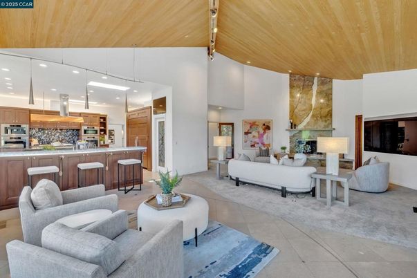 Interior, Kitchen, Living room, Pendant Lights, Recessed Lighting, Stainless Steel Appliances, Wooden Ceilings