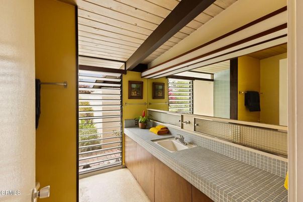 Bathroom, Interior, Tile Countertops