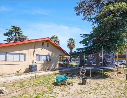 Backyard, Exterior, Playground