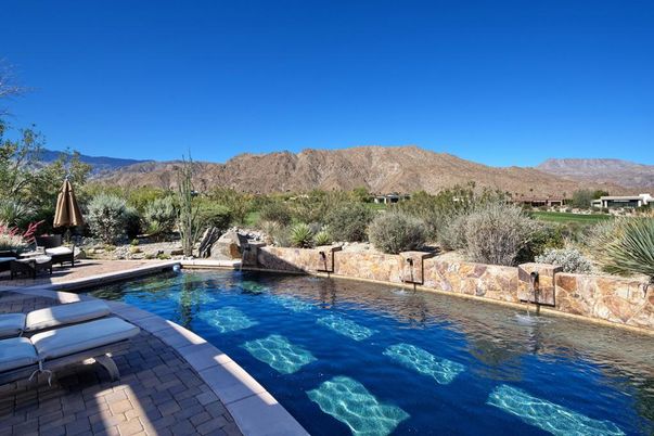 Exterior, Lake, Pool