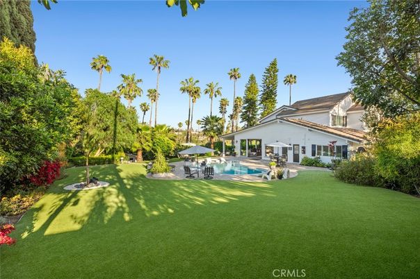 Backyard, Exterior, Pool