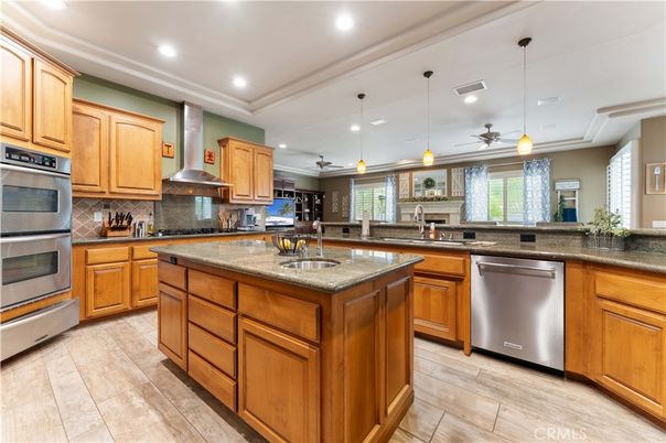 Interior, Kitchen, Pendant Lights, Recessed Lighting, Stainless Steel Appliances
