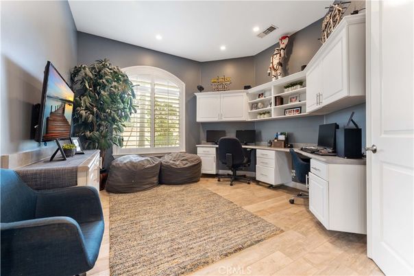 Home Office, Interior, Recessed Lighting, Wood Texture Flooring