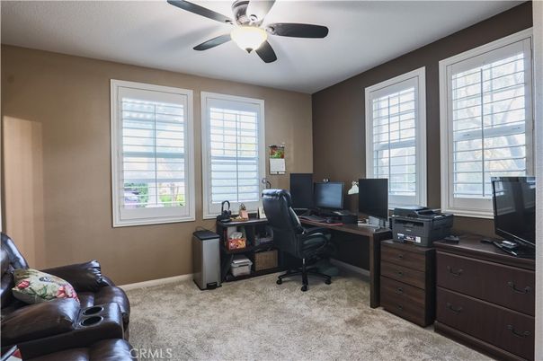 Home Office, Interior