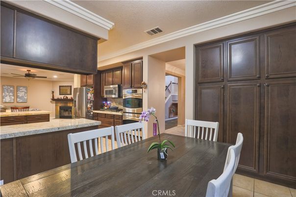 Dining room, Interior, Kitchen, Recessed Lighting, Stainless Steel Appliances