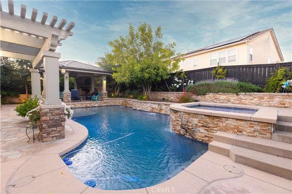 Exterior, Pool, Solar Panels