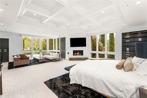 Bedroom, Fireplace, Interior, Recessed Lighting