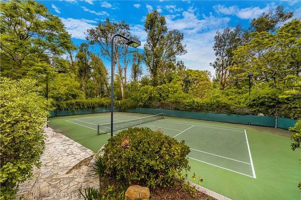 Exterior, Tennis Courts