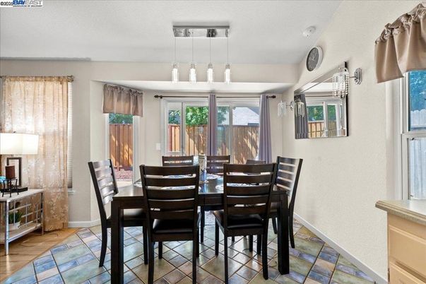 Dining room, Interior, Pendant Lights