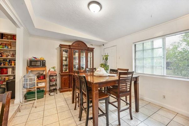 Dining room, Interior