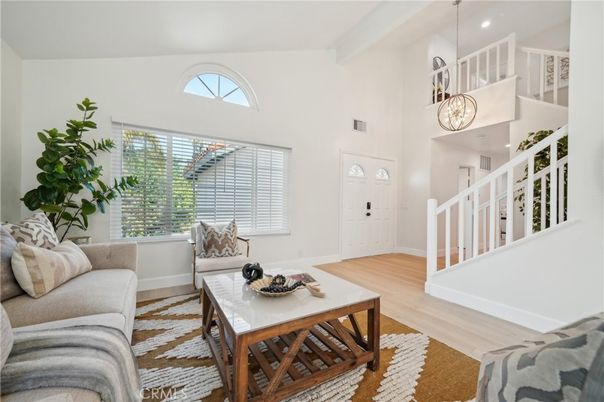 Interior, Living room, Pendant Lights, Recessed Lighting, Wood Texture Flooring