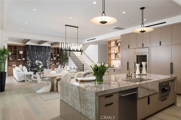 Dining room, Interior, Kitchen, Living room, Pendant Lights, Recessed Lighting, Stainless Steel Appliances, Wood Texture Flooring