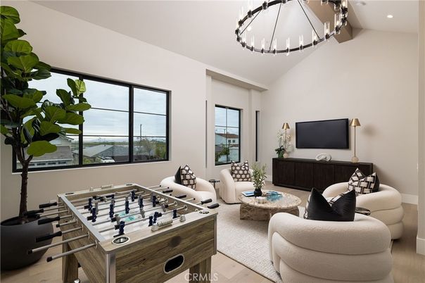 Game Room, Interior, Living room, Pendant Lights, Recessed Lighting, Wood Texture Flooring