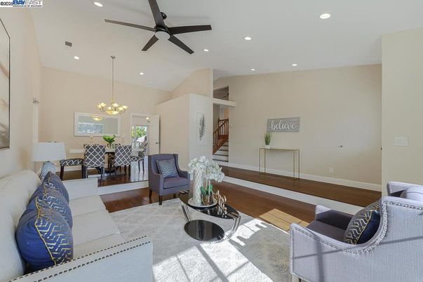 Chandelier, Dining room, Interior, Living room, Recessed Lighting, Wood Texture Flooring