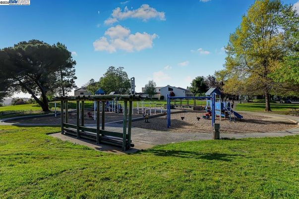 Backyard, Exterior, Playground