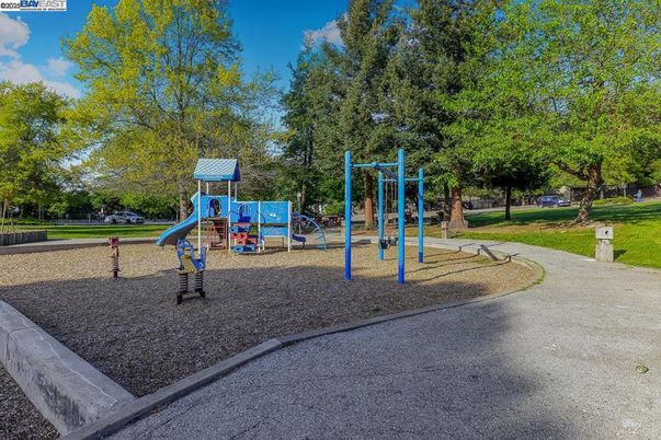 Backyard, Exterior, Playground