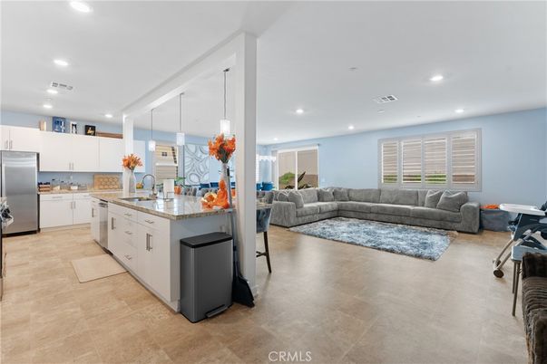 Interior, Kitchen, Living room, Recessed Lighting, Stainless Steel Appliances