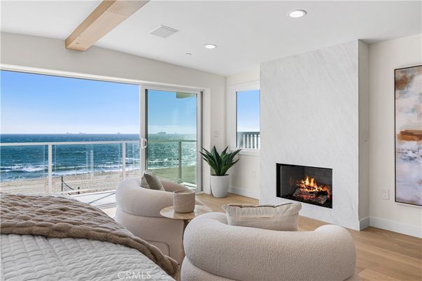 Fireplace, Interior, Living room, Recessed Lighting, Water, Wood Texture Flooring