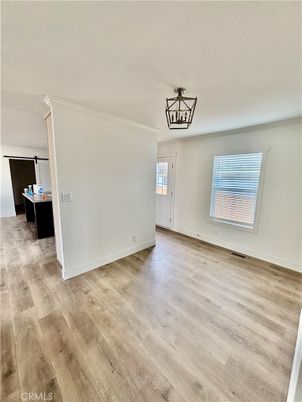 Empty room, Interior, Pendant Lights, Wood Texture Flooring