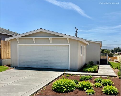 Detached Garage, Exterior