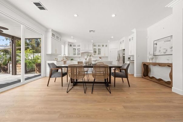 Dining room, Interior, Kitchen, Recessed Lighting, Wood Texture Flooring