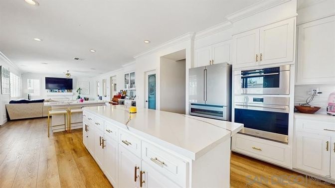 Interior, Kitchen, Living room, Recessed Lighting, Wood Texture Flooring